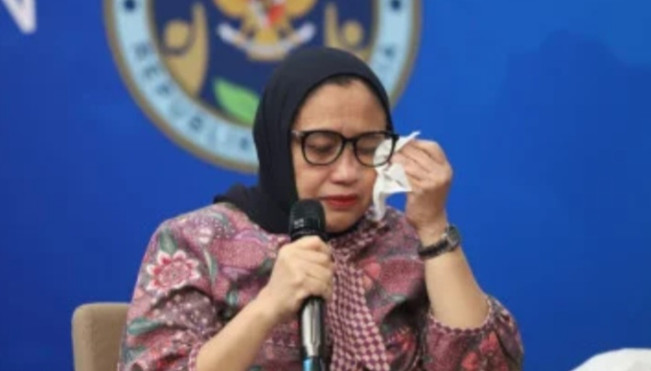 Momen Wakil Kepala BGN Nanik S. Deyang mengaku sedih dan menangis mendengar ribuan pelajar keracunan makan bergizi gratis (MBG). [Instagram]